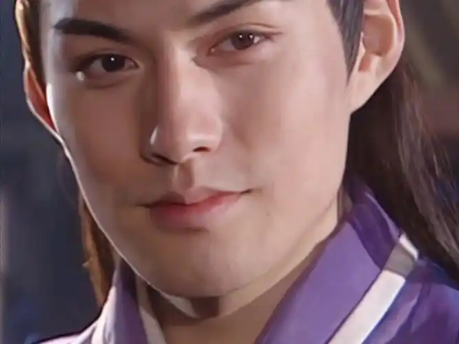 严屹宽 要被他的建模脸帅死啦!