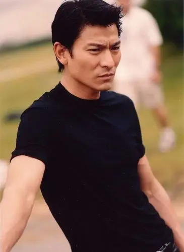 刘德华纯黑色系列,帅得忘记了岁月,未来还有梦我们一起开拓