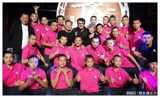 被师父洪金宝独宠30年,高丽虹如愿以偿了吗|成龙|作家|七小福|李小龙