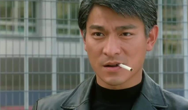 盘点影视作品中抽烟画面刘德华帅气郑则仕令人眼花缭乱他成为经典