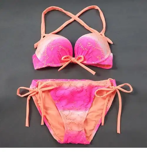 比基尼聚拢性感显胸大三角泳装超暴露三点式分体泳衣女小胸bikini