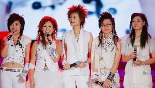 张含韵,李宇春,张靓颖,一火就是10多年,不愧是超级女声!