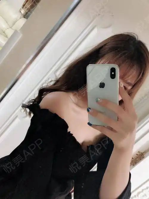 平胸会让男友没感觉吗女生平胸男生是不是没感觉