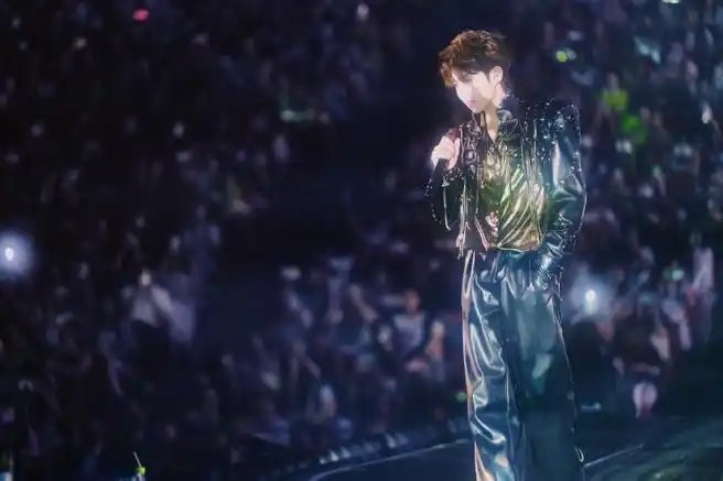 王源客厅狂欢巡演