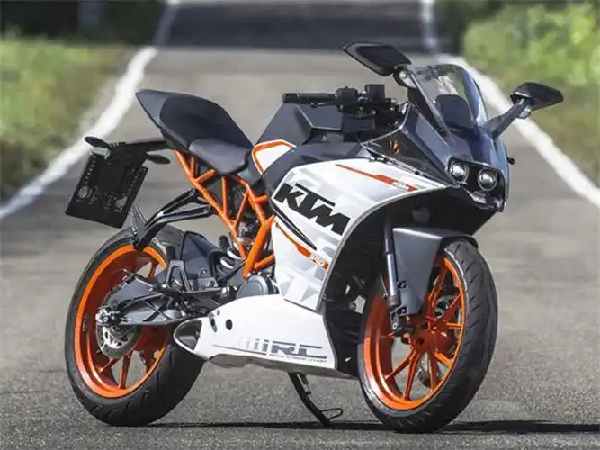 车型解析:五万元以内的赛道悍将——ktm rc390