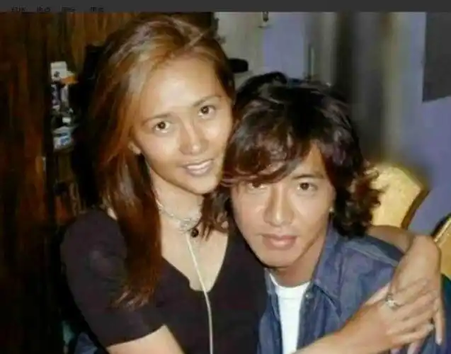 木村拓哉罕晒日常生活照,妻子工藤静香被宠成小公主,太恩爱了吧|结婚|