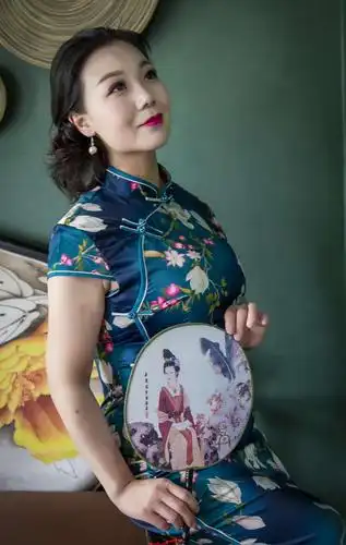 枕流茶坊旗袍秀