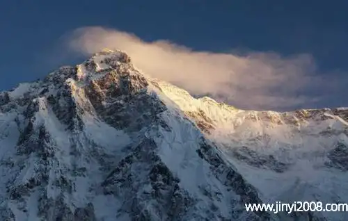 世界上第九高峰在哪里