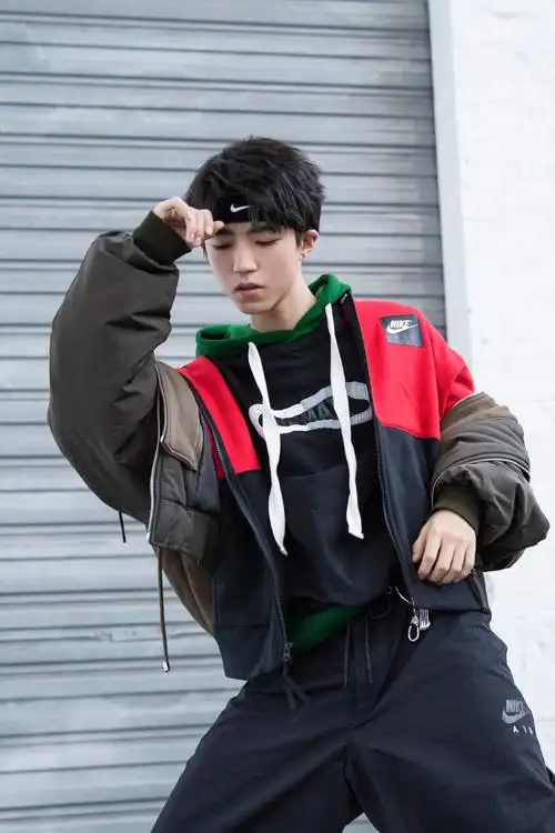 tfboys王俊凯新发型帅气图片