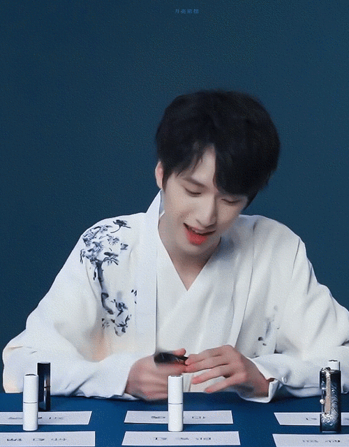 严浩翔 yhx 绝美安利 美颜图楼