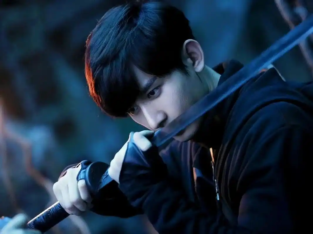 十年之约,相聚长白…#成毅 #向全世界安利成毅 #成毅张起灵 - 抖音