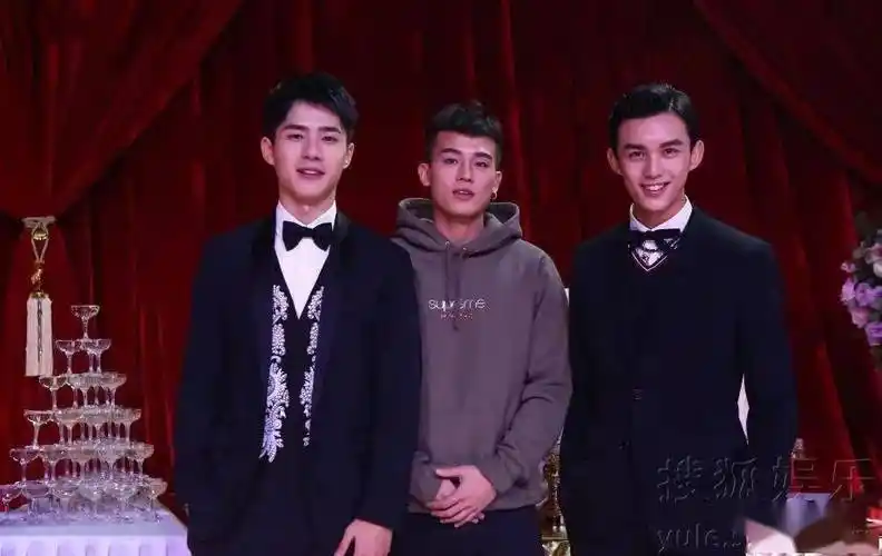 2022310教主baby新对象刘昊然吴磊身高谁更高步步惊心和宫tfboys八