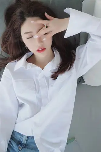 子晴秋装新款小心机系带中长款衬衣男友风纯色长袖白色衬衫女韩版