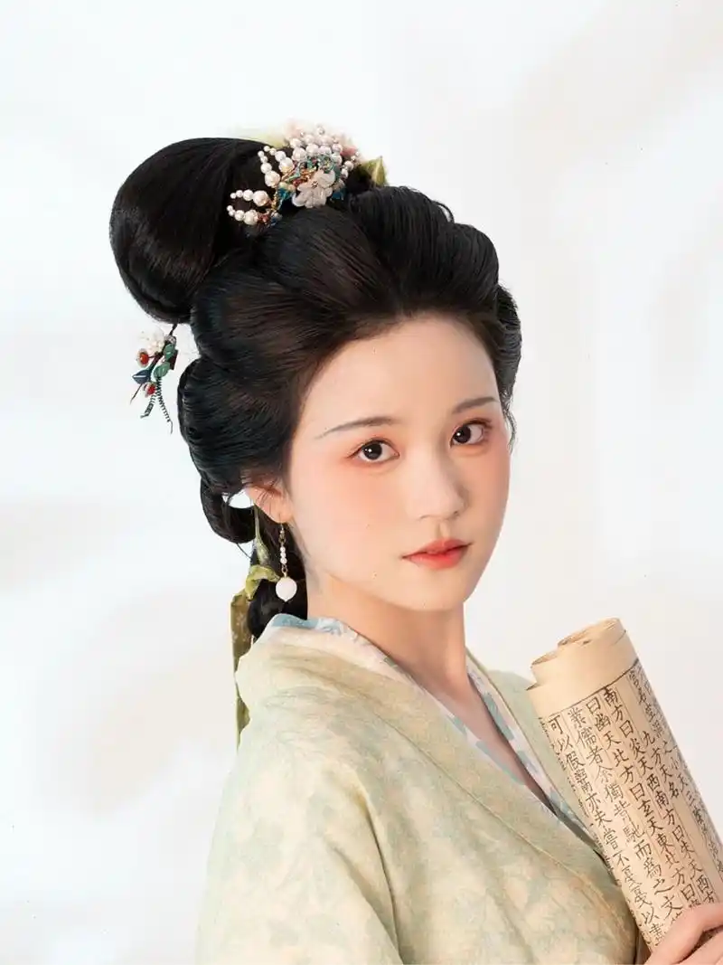 宋代仕女图风格妆发