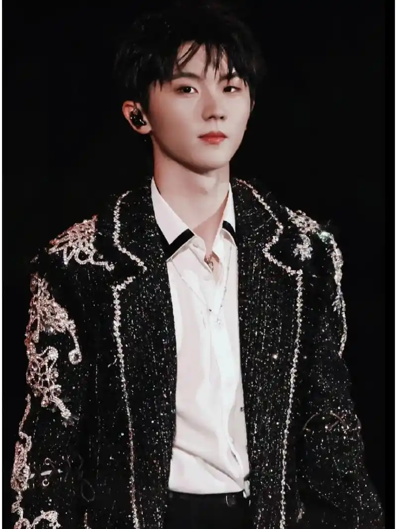 马嘉祺神图壁纸