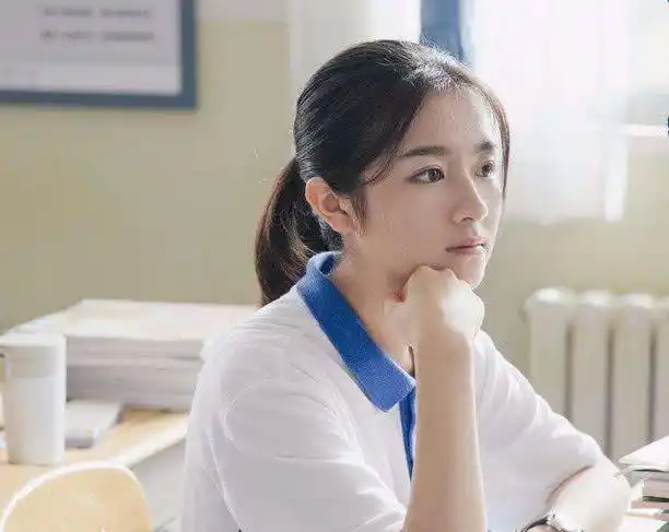 易烊千玺又一新剧即将播出,女主比李兰迪还要美,网友:收视稳了