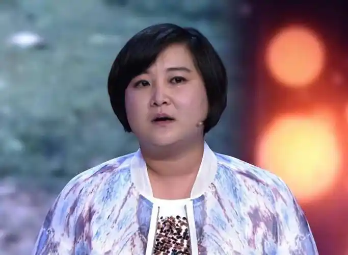 一场生日,娱乐圈的人走茶凉,在贾玲身上体现得淋漓尽致_母亲_节目_小