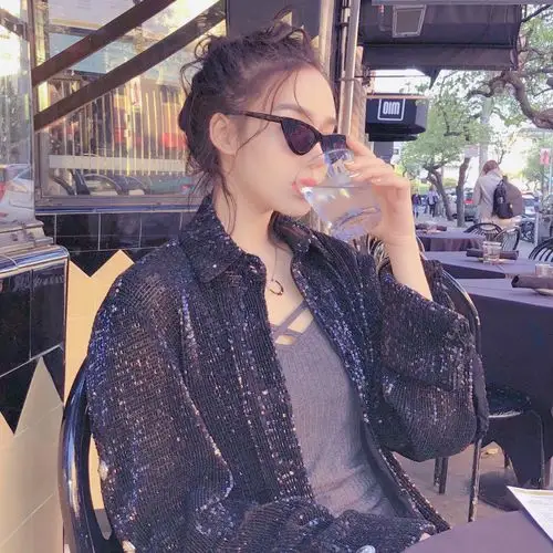 野洵 女头 侧脸