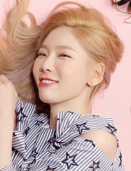 30l韩国爱豆动图||姑娘你怂了,谈起往事你眼红了