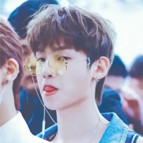 4月14日 12:18   关注  by宜嘉学长 justin 黄明昊 男头 头像 爱构