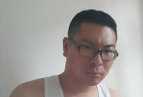 5偏0  普通人,喜欢安稳长久的男朋友