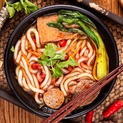 砂锅土豆粉带调料包3袋装 过桥米线速食酸辣麻辣烫酱批发正宗淞都