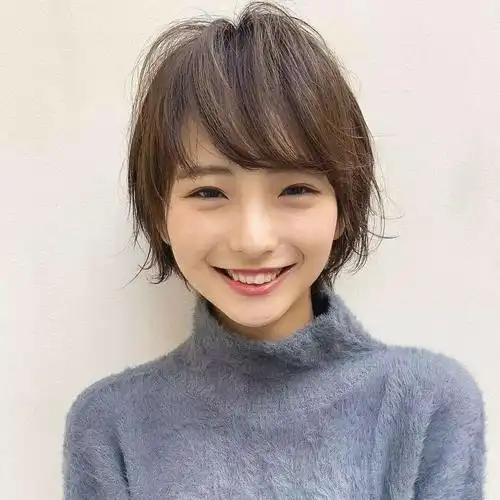 头发少的人适合什么发型(适合发量少细软的短发)