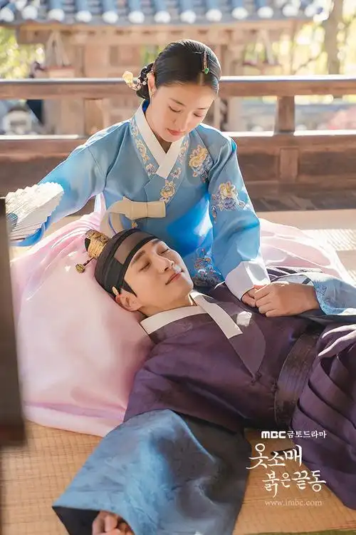 韩网热议喜爱的古装韩剧cp衣袖红镶边超难出坑步步四树cp真的忘不了