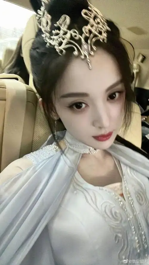 娜扎分享雪鹰领主中角色造型