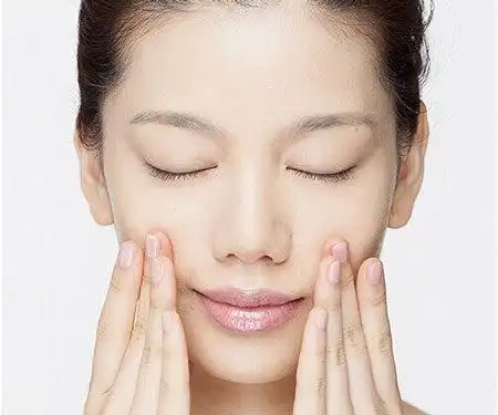 推荐方法一,睡前拍打按摩