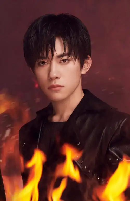 易烊千玺的眼神?这都能热搜?