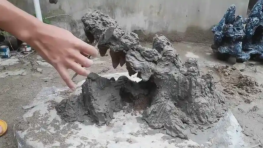 造景大师自制假山鱼池方法简单制作成本不足100块成品意境美