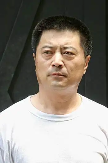 贾新光饰演钟叔