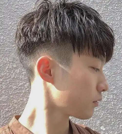 20款时尚男生发型参考!