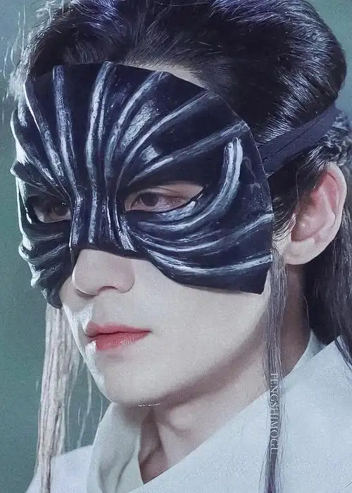 (面面妈粉报到)朱一龙的夜尊太帅啦!