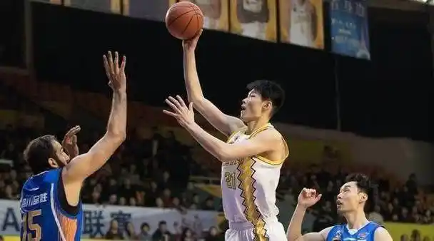 新疆虽然李根遭到禁事,受到一定的影响,但队内打球人多,任何球队都不