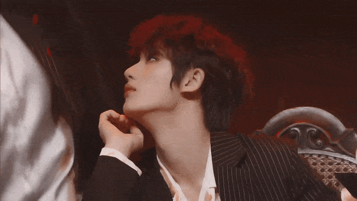 真的没想到他的女装可以轰动全网!_胡先煦