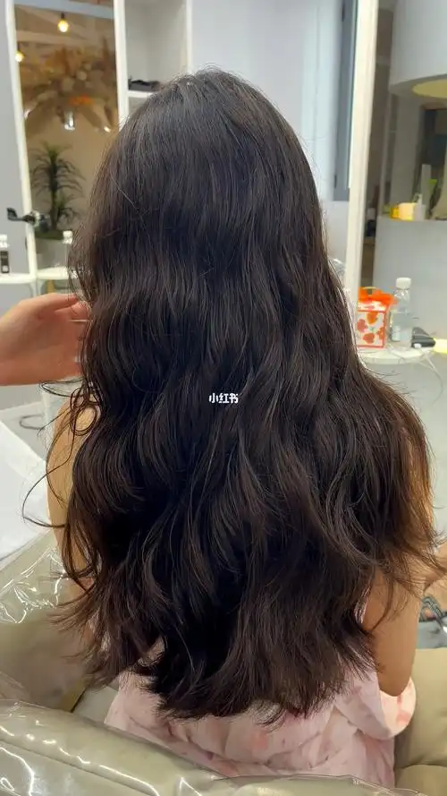 烫发大卷发长发卷发