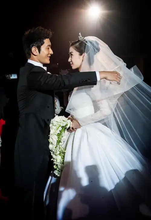 angelababy在婚礼上最美的几个瞬间羡煞了多少恨嫁的美女