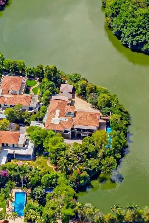 【10图】纯水岸独栋别墅,三面环水,650平大户型,超大花园2000平,波托