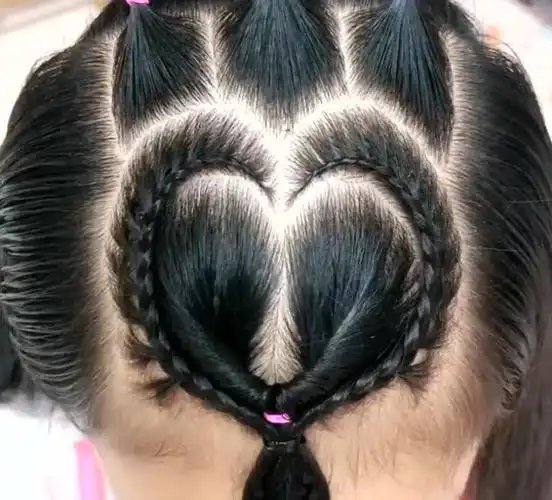 给宝宝编个爱心发型,超级减龄又好看