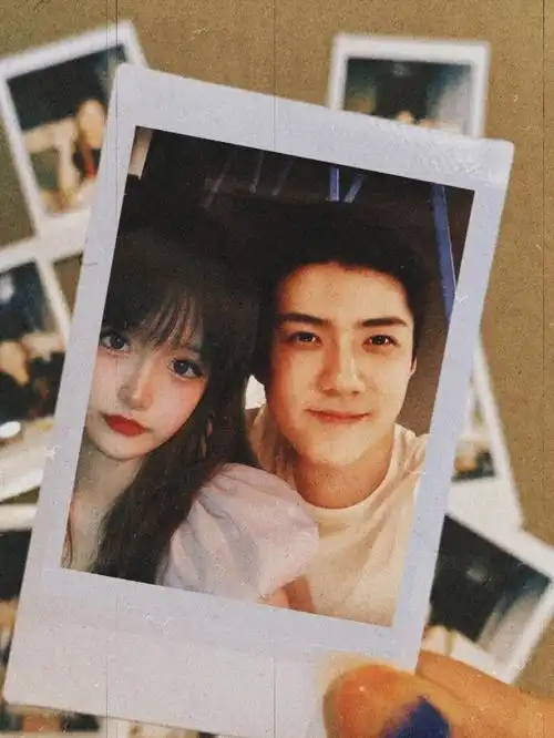 教程和男朋友吴世勋滴合照