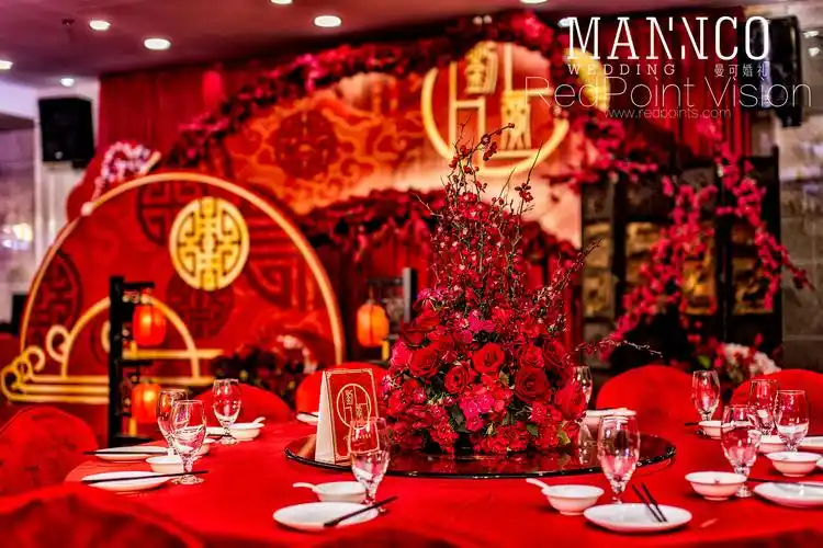 曼可婚礼-深圳中式婚礼布置