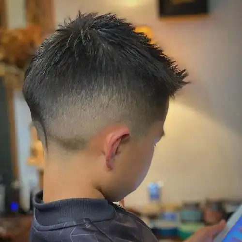 2020最帅气 小男孩发型,很火很流行,喜欢请收藏慢慢选