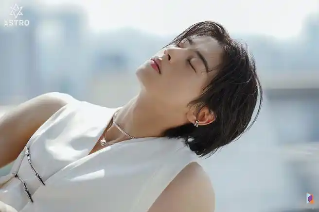 [车银优超话] 写真拍摄幕后花絮74 报道链接【网页链接】#fantagio