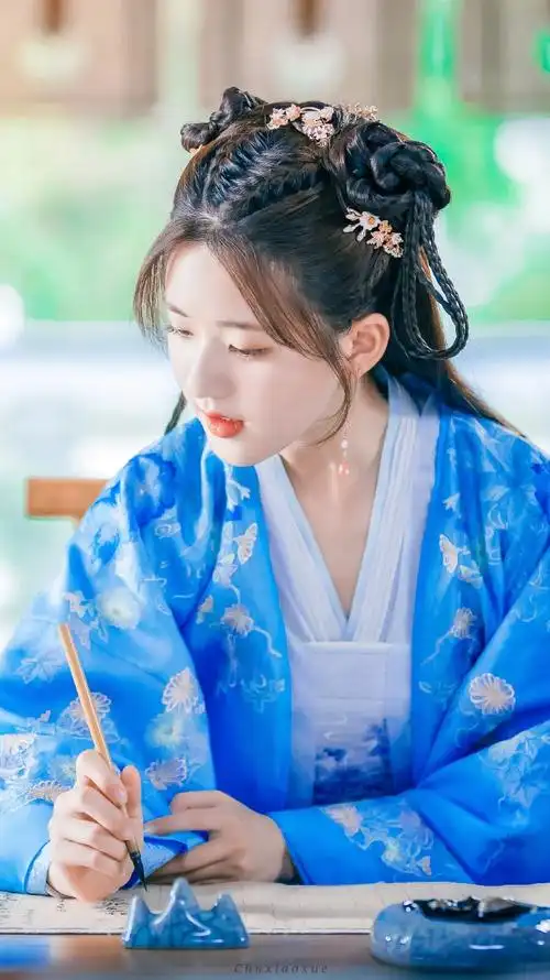 赵露思古装桑祈国子监来了个女弟子赞评论8更多所有评论你也来说些