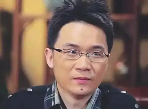 回顾丁丁36岁仍未婚蔡明逼婚太心急竟险些逼成母子抑郁