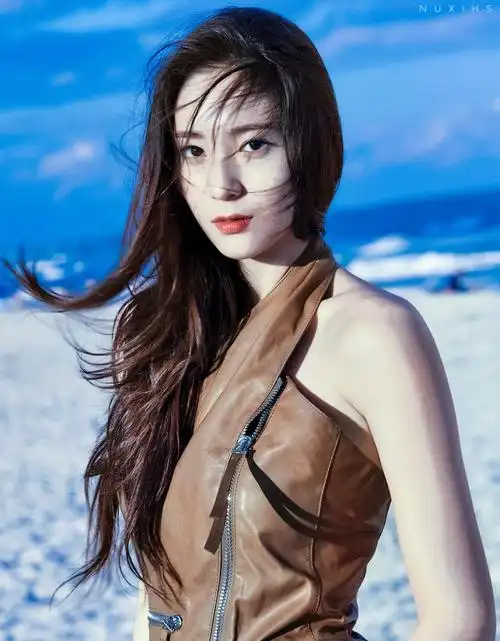 郑秀晶 krystal cr:勋咲