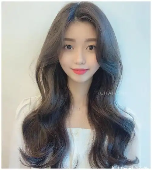 2020女发别乱剪,新时尚发型22款送给大家,无论长短都很美__财经头条