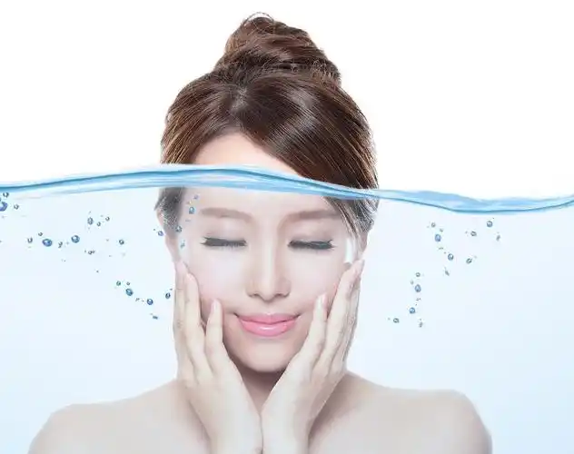 壹知肤:痘痘肌是不是需要加强补水